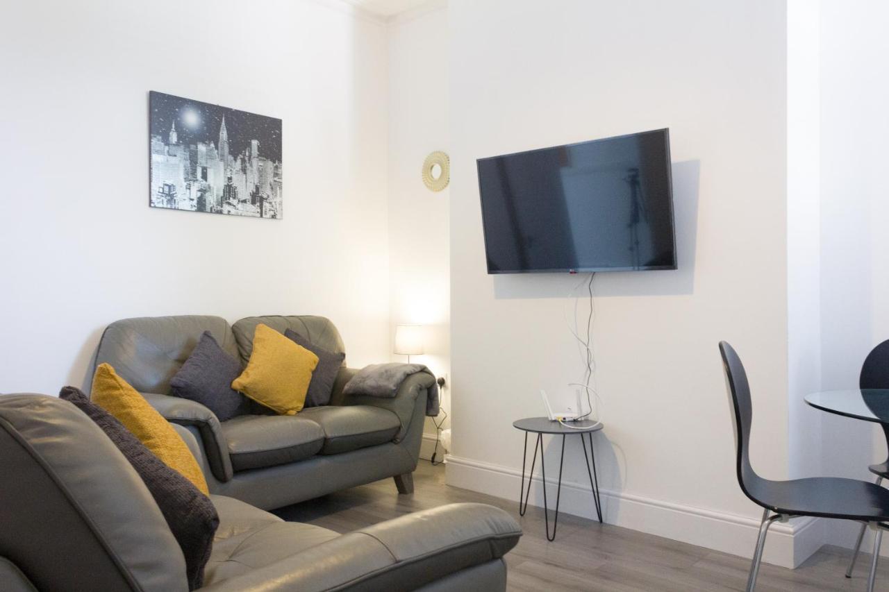 Villa Boaler House, Modern 4 Bed House With Parking Sleeps 8 Liverpool Exterior foto